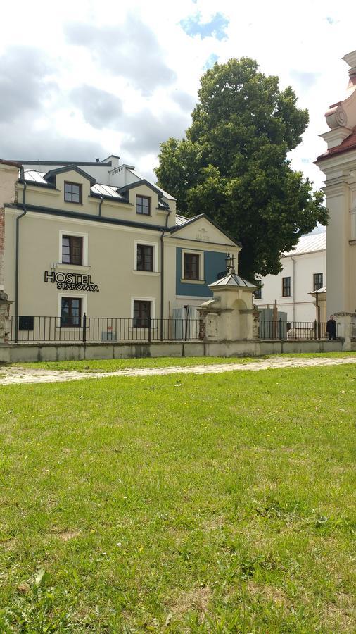 Hostel Starowka Zamość Buitenkant foto